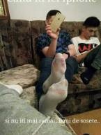 Cand ai iPhone n-ai nevoie de sosete - poza demo