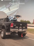 Meanwhile in USA - poza demo