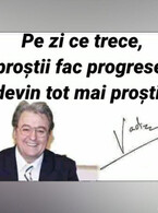 Pe zi ce trece prostii fac progrese - poza demo