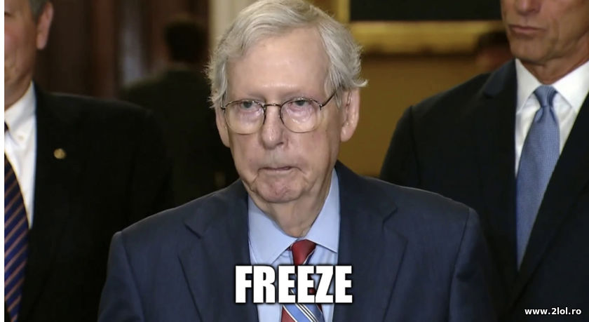 Freeze - Mitch Mcconnell | poze haioase