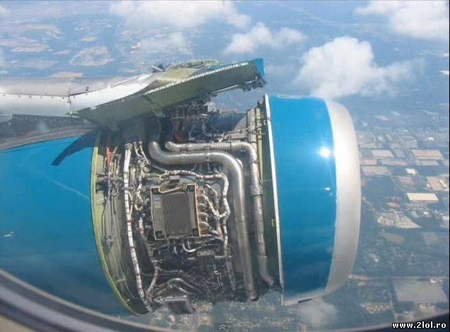 Nu vă speriați! Așa-i modelul motorului poze haioase