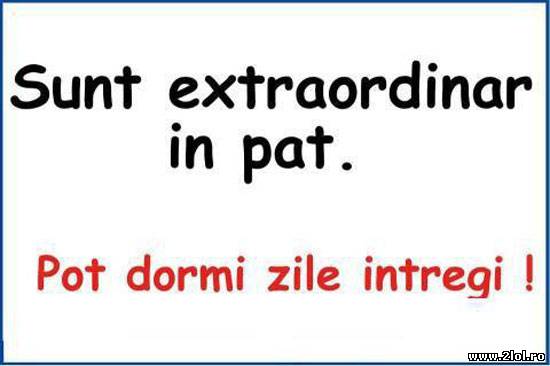 Sunt extraordinar în pat poze haioase