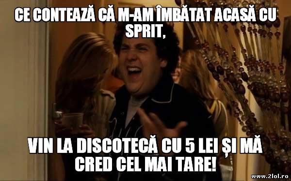 Șmecherii din discotecile românești poze haioase