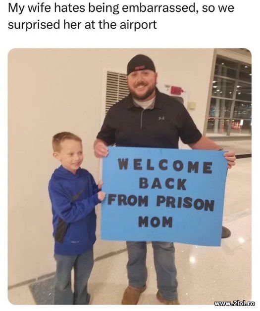 My wife hates being embarrassed poze haioase