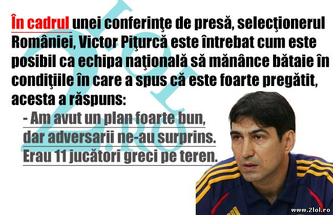 Cu ce l-a surprins naționala Greciei pe Pițurcă poze haioase