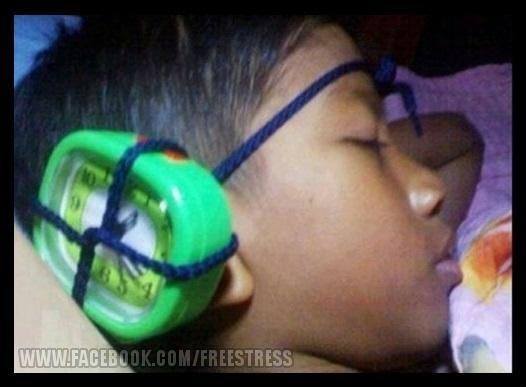 asa sigur auzi ceasul desteptator cand suna poze haioase