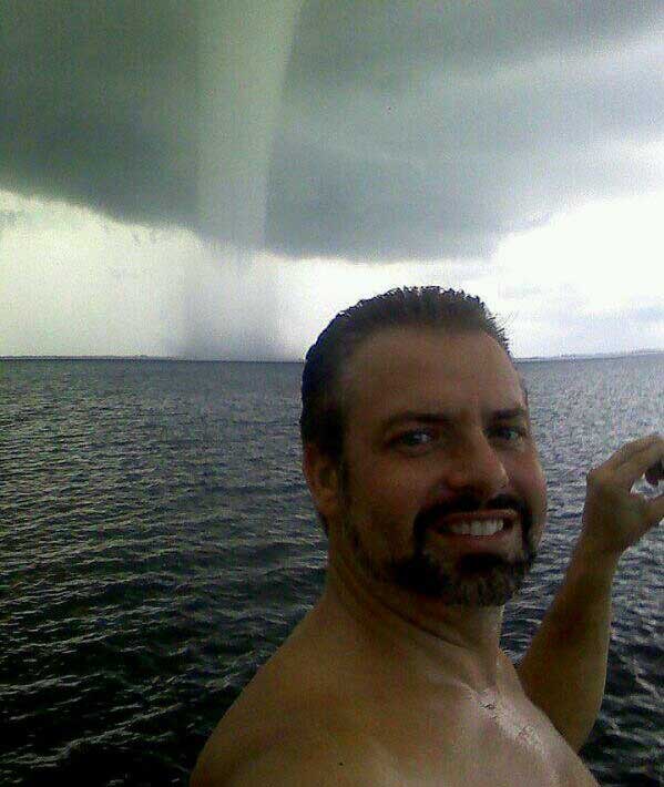 Momentul potrivit pentru un selfie poze haioase