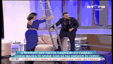 Mihai Morar cade de pe scară poze haioase