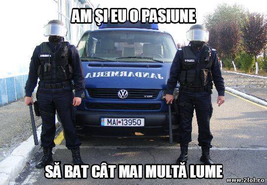 Pasiunea jandarmilor poze haioase