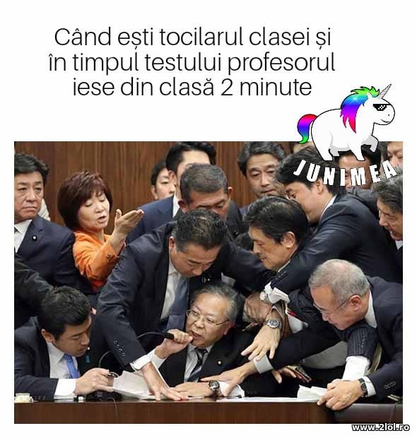 Cand esti tocilarul clasei poze haioase