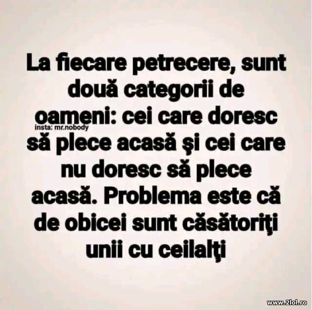 La fiecare petrecere poze haioase