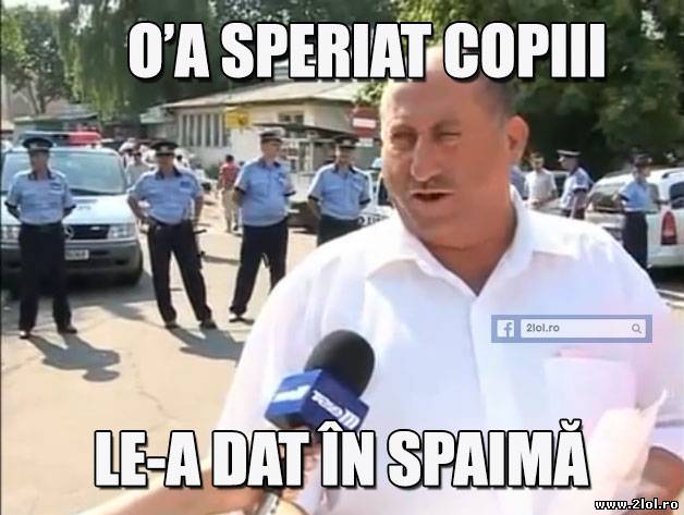 O'a speriat copiii, le-a băgat în spaimă poze haioase