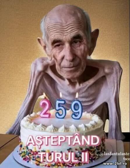 Asteptand turul 2 poze haioase