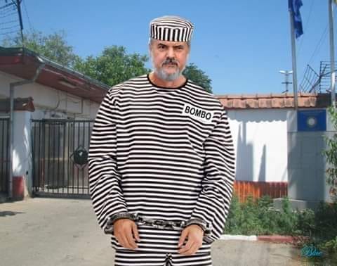 BOMBO - Adrian Nastase poze haioase