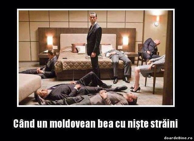 Când un moldovean bea cu niște străini poze haioase