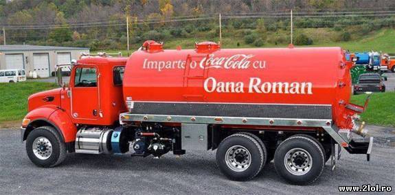 Împarte o cola împreună cu Oana Roman poze haioase