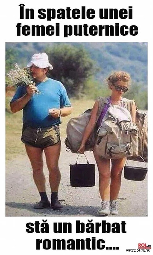 In spatele unei femei puternice poze haioase