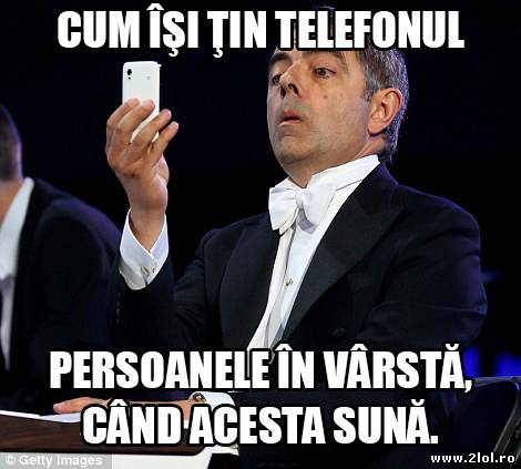 Persoanele în vârstă atunci când le sună telefonul poze haioase
