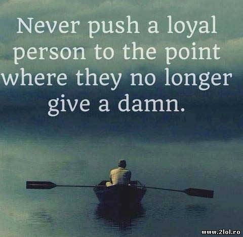 Ține-ți aproape persoanele de încredere poze haioase