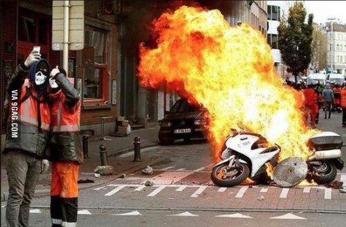 Hai să facem un selfie poze haioase