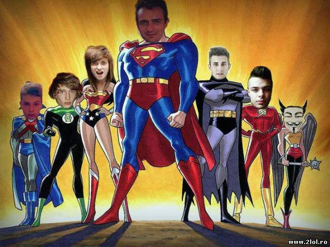 Supereroii României | poze haioase