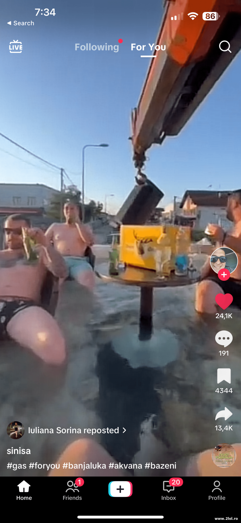 Piscina romaneasca | poze haioase