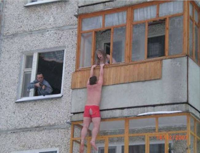 Bărbaţilor, aveţi grijă unde mergeţi în deplasare | poze haioase