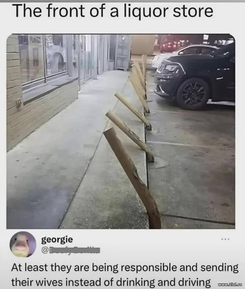 The front of a liquor store | poze haioase