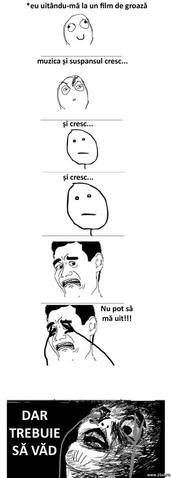 Uitându-mă la un film horror | poze haioase