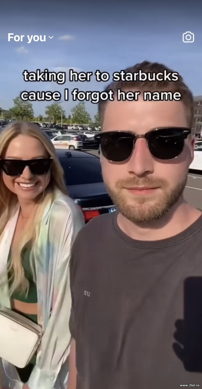 Taking her to Starbucks cause I forgot her name | poze haioase