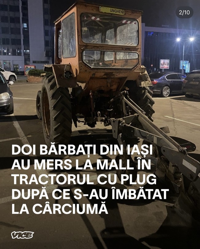 La Mall in tractorul cu plug | poze haioase