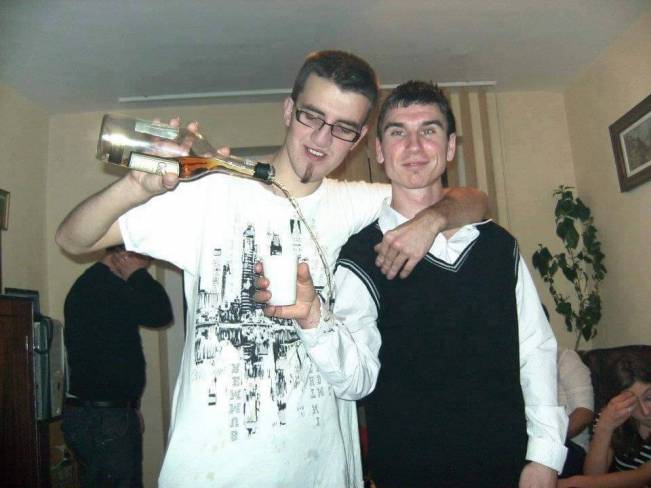 Nu l-au ajutat ochelarii | poze haioase