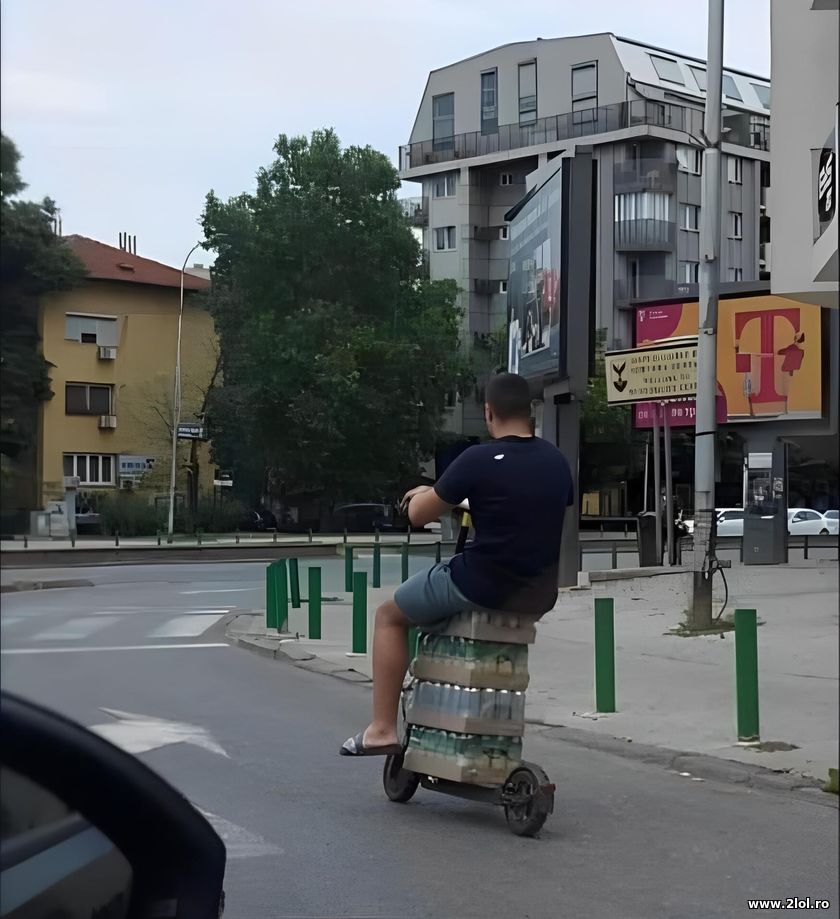 Cum mergi la supermarket dupa bere in Balcani | poze haioase